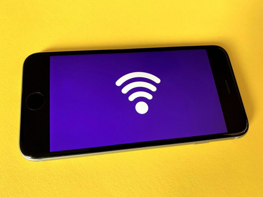 play store wifi